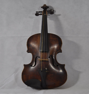 Ce violon magnifiquement conçu avec un ton d'ambre chaud est parfait pour un musicien professionnel. Disponible aux prix de gros. - Product Image 4