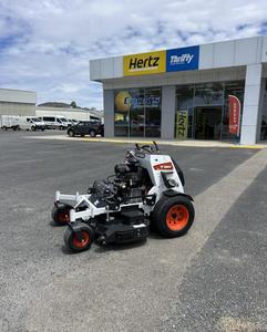 Tondeuse autoportée à rayon de braquage zéro BOBCAT ZS4000 avec moteur de boîte de vitesses à pompe - pour les industries de la construction - Nouveau - Product Image 5