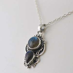 Navya Craft 925 <b>Solid</b> Sterling <b>Silver</b> Women's <b>Necklace</b> with Labradorite Handmade Boho Christmas Jewelry Gift Pearl Main Stone - Product Image 3