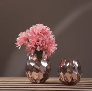 Jarrón de Metal perfecto de latón AK, decoración de mesa, acabado dorado, pieza de exhibición hecha a mano para decoración de restaurante/Decoración de mesa - Product Image 3