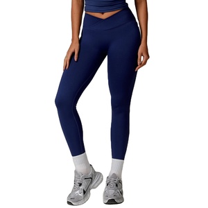 Leggings de yoga avec logo personnalisé pantalon extensible sans couture à taille haute pour les femmes vêtements de sport et de fitness - Product Image 1