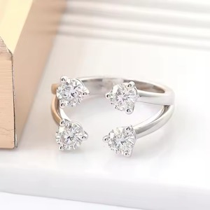 แหวนเพชรโมอิส925ริ้นฉบับแท้0.5CT ตัดเป็นทรงกลมมีเพชร2รูปพร้อมข้อเสนอสุดเพอร์เฟกต์สำหรับแฟนสาว - Product Image 3