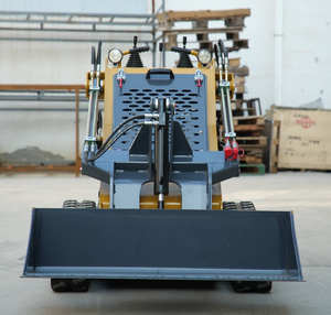 Nueva Minicargadora 2025 de 23 HP con Motor B&S y Velocidad de 3.5 mph - Product Image 2