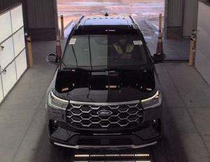 Ford Explorer 2025 d'occasion en excellent état - Product Image 1