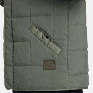 Chaqueta acolchada ligera para hombre, cálida y resistente al agua, perfecta para actividades de invierno y al aire libre - Product Image 6