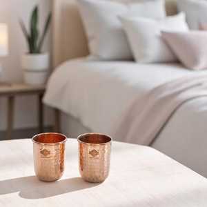 Vaso de Vidrio de 275 ml con Diseño Martillado Redondo de Cobre Puro - Product Image 2