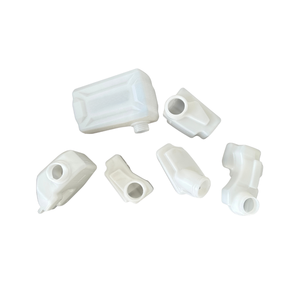 Produits moulés par soufflage conçus par le client OEM en HDPE et PP pour pulvérisateurs agricoles, arrosoirs et contenants chimiques de jardin - Product Image 2