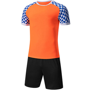 Uniformes de Fútbol de Alta Calidad y Diseño Ligero 2026, Impresión de Logotipo Personalizado, Uniformes Deportivos para Sublimación - Product Image 3
