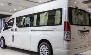 Autobuses Toyota Hiace Commuter Usados, Frescos y Limpios, en Excelentes Condiciones, Disponibles, Volante a la Izquierda, Sin Historial de Accidentes - Product Image 2