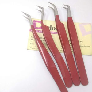 Pinzas para pestañas recubiertas de Color rojo Pinzas para extensiones de pestañas injertadas semicurvadas de volumen curvo con logotipo personalizado de acero inoxidable - Product Image 1