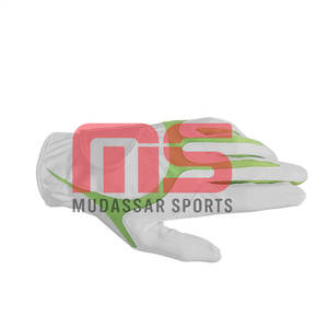 Guantes de golf de alto agarre hechos a mano con cuero de piel de oveja e interior suave para un columpio constante - Product Image 6