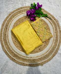 Recubrimiento de musgo recién lanzado con Sari de seda con borde brillante para mujer - Product Image 6