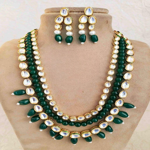 Conjunto de Collar Kundan de Primera Calidad con Trabajo Meenakari en la Parte Posterior, Perfecto para Fiestas, Bodas, Collar Minimalista con Pendientes - Product Image 1