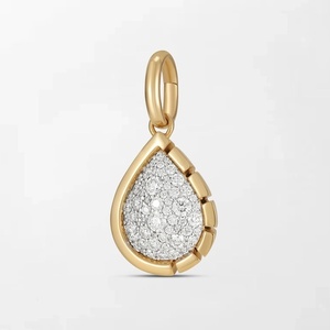 Pendentif goutte de neige à facettes en diamants ronds de laboratoire de 0,76 carat, serti en clos, couleur GH-VS, en or jaune 18 carats, idéal pour les fiançailles et les soirées. - Product Image 3