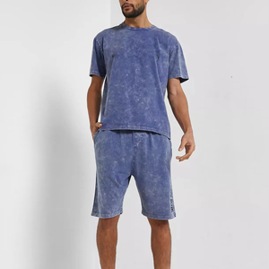 Conjunto de camiseta y pantalones cortos de lavado ácido para hombre de alta calidad personalizado al por mayor de tendencia superior, ropa de calle, atuendo de verano - Product Image 1