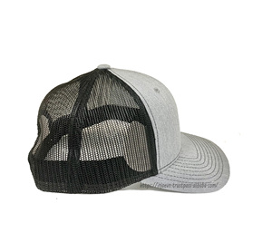Chapeau de sport respirant en maille gris chiné avec logo personnalisable en gros, de haute qualité et style classique pour adultes, fabriqué au Vietnam - Product Image 4