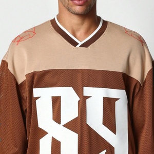 Camiseta de Fútbol Personalizada Sublimada 100% Poliéster con Diseño Bordado, Secado Rápido, Transpirable y de Alta Calidad - Product Image 1