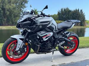 Yamaha MT-10 usada de 2019 - Product Image 5