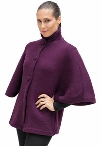 Cape en laine d'alpaga avec boutons - Product Image 1