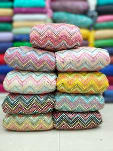 Venta caliente Zigzag diseño bordado secuencia Georgette tela para vestido de novia disponible a precio por mayor - Product Image 2