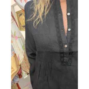 Chemise en lin NIVA à plis froncés, col asymétrique en dentelle, imprimé tendance, coton satiné tricoté, taille XL, noir – Idéale pour le quotidien, les fêtes et l'été - Product Image 2