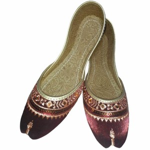 Phụ Nữ 2024 Khussa Jutti Làm Bằng Tay Pakistan Phụ Nữ Khussa Giày Mới Nhất Thiết Kế Màu Đen Phụ Nữ Khussa - Product Image 2