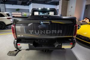 Toyota Tundra NUEVA/USADA, Transmisión Automática, SUV Híbrida (gasolina/eléctrica) - Product Image 2