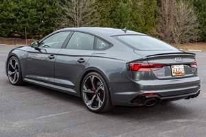 Audi RS5 Sportback 2019 d'occasion, 444 ch, V6 biturbo, noir, packs Optique et Dynamique, non modifiée - Product Image 3