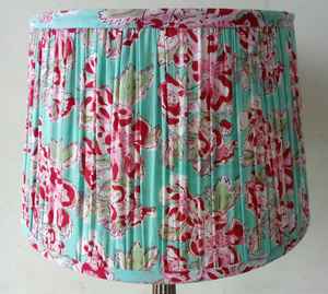 Pantalla de lámpara de tela minimalista nórdica para interiores moderna, impresión plisada de PVC personalizada, piezas de repuesto E26/E27, cubierta de lámpara Nórdica - Product Image 4