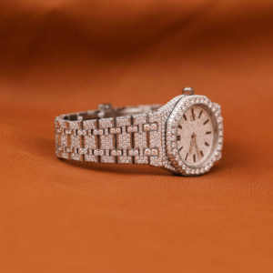 <b>Waterproof</b> Stainless Steel Analog <b>Watch</b> with Scratch-Resistant Glass Luminous Hands Moissanite Diamond for Outdoor Daily Use - Product Image 3