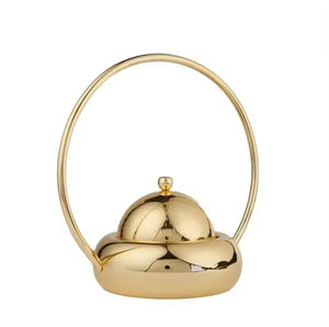 Juego de ollas de metal hechas a mano de tres con detalles de nácar Acabado personalizado Perfecto para servir comida de lujo y catering - Product Image 4