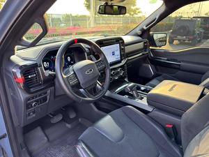 Nueva/Usada Camioneta FORD F-SERIES 2023, Motor 6.2L V8, Cámara Trasera 360, Capacidad de Carga 31-40T, Emisión Diésel/GAS, Automática, EN VENTA - Product Image 4