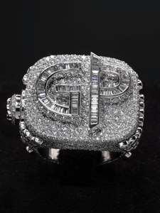 Anillo Personalizado Champion Iced con Nombre, Plata 925, Engaste con Diamante Moissanita Certificado por GRA, Anillo Unisex de Alta Gama - Product Image 3