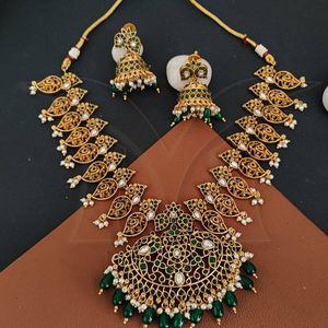 Beautiful Designer Fancy Style Kemp Jewelry Matte Gold Polish Design Traditional Jewelry Accessories Kemp Short <b>Necklace</b> Set - Product Image 1