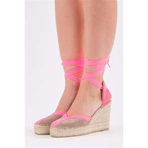 Alpargata cerrada con tacón de cuña alto - Product Image 5