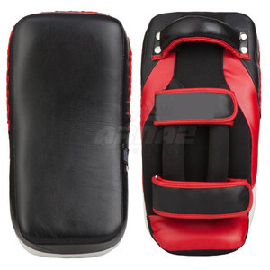 เกราะเตะพร้อมแผ่นรองที่หนาเป็นพิเศษเพื่อเพิ่มความปลอดภัยระหว่างการฝึกซ้อมที่โดดเด่น - Product Image 4