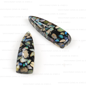 Top Qualité 10x30mm Naturel Noir Opale Cuivre Long Trillion Forme Dos Plat Calibré Cabochon Pierres Précieuses En Vrac Fournisseur De Bijoux - Product Image 1
