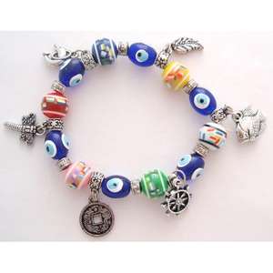 Moda encanto mal de ojo de plástico para pulsera - Product Image 1