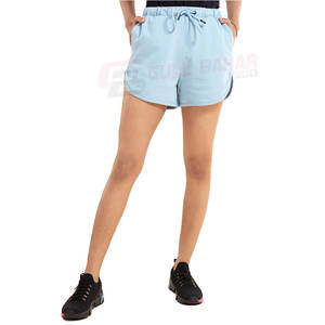 Pantalones cortos de mujer hechos en Pakistán Nuevo estilo Pantalones cortos de mujer hechos a medida Pantalones cortos de mujer de color sólido para la venta - Product Image 1