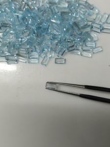 ซูบ็อกภูเขาแดงรุ่น5X2.5มม. บาแกตต์ตัดท้องฟ้าสีฟ้าพลอยบุษราคัมธรรมชาติสำหรับทำเครื่องประดับ - Product Image 3