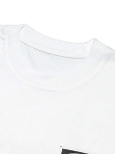Camiseta Blanca Extra Grande con Diseño Gráfico Personalizado al por Mayor |   Camiseta básica de algodón premium para streetwear |   Camisas casuales unisex de moda para hombre - Product Image 3