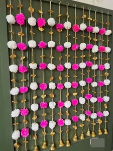 Guirnaldas de cortina de flores artificiales con campanas doradas, hilo de caléndula rosa y blanca, cuentas de Gota, colgante de pared para decoración de eventos - Product Image 3