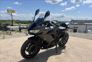 Moto sportive Kawasaki Ninja 650 2026 prête à rouler, en promotion, Gris métallisé Graphenesteel Mat/Ébène, à vendre - Product Image 6