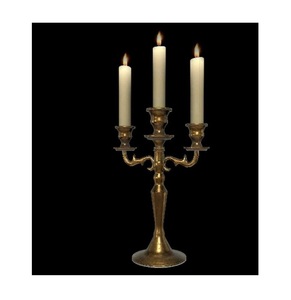 Candelabro Majestuoso de Metal para Interiores del Hogar, Decoración de Eventos, Cenas a la Luz de las Velas y Arreglos Elegantes - Product Image 1