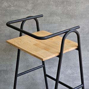 Tabouret de bar Cozy Iron GCF036, finition thermolaquée, style industriel moderne et antique, idéal pour la salle à manger, le salon ou une utilisation dans une ferme. - Product Image 5