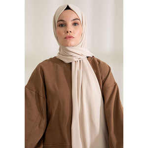 ผ้าคลุมไหล่ไหมเมดินาสีเบจ - เครื่องประดับระดับพรีเมียม - Product Image 4