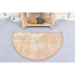 Alfombra Redonda Vintage de 2.4x1.5 pies, Alfombra Turca de Lana Beige con Bordes - Product Image 1