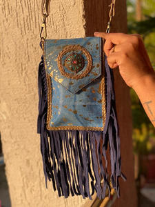 Stylish Single-Handle Handmade Sling Bag Metallic Fur <b>Leather</b> With Nylon Lining Chic Handbag - Product Image 3