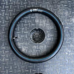 Chambre à air de moto KUMA en butyle 2.25-17 / 2.50-17, tube durable et hautement élastique pour motos sous-cadre, fabrication vietnamienne - Product Image 3