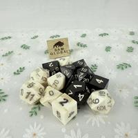 Ensemble de dés en corne de buffle Art Déco, fabriqué sur mesure par OEM |   Dés de jeu de rôle écologiques en 7 pièces |   Objet de collection pour Pâques et mariage
